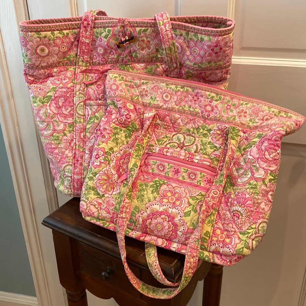 Vera Bradley tote set